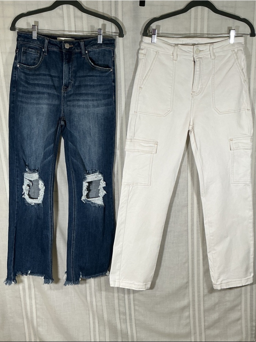 2 pairs of Risen jeans – perfect mix of edgy + clean everyday style 🤍💙